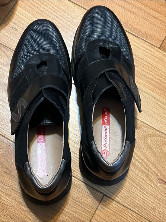 PieSanto Shoes - Black Women's Slip-On Sneaker with Hook Closure